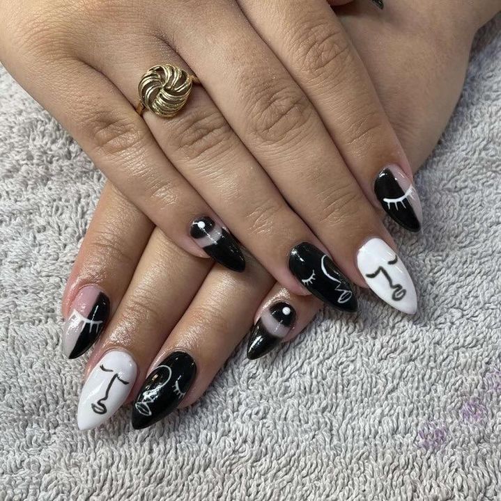 How Cute Are These Abstract Nails By Whit 🖤🖤