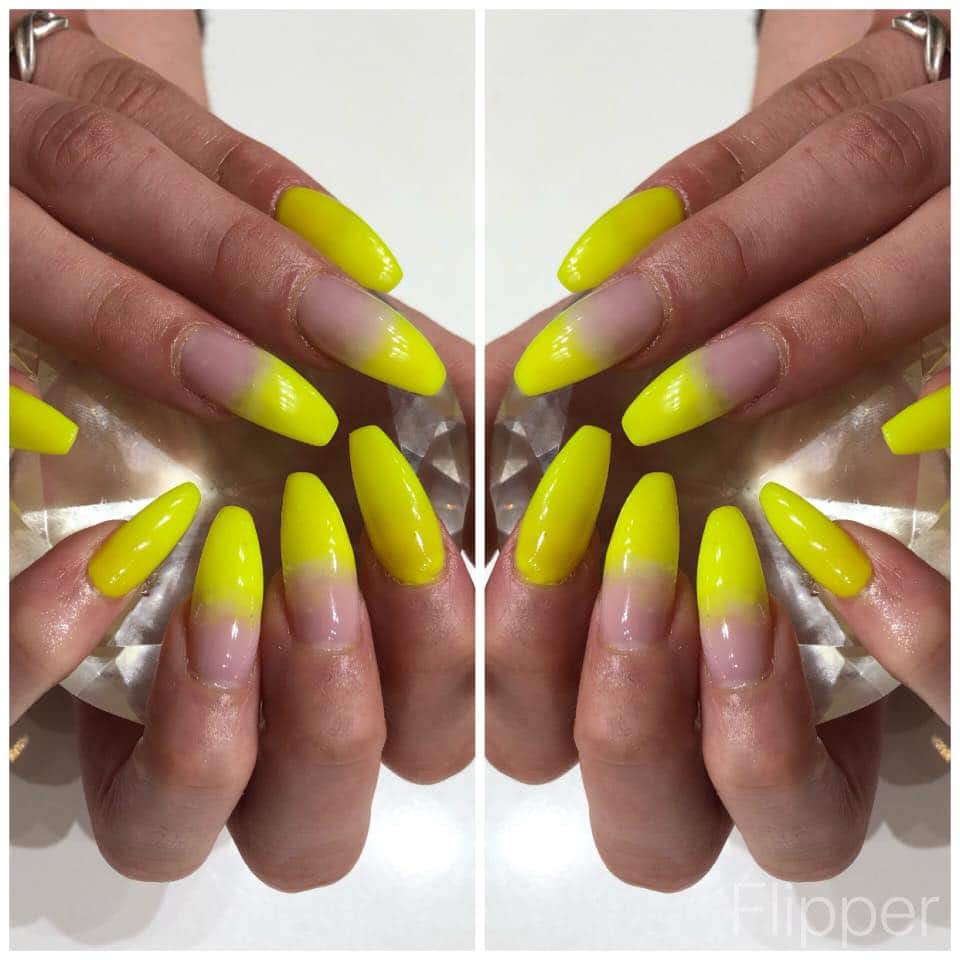 💥💥Neon Claws 💥💥

Nails By Lou